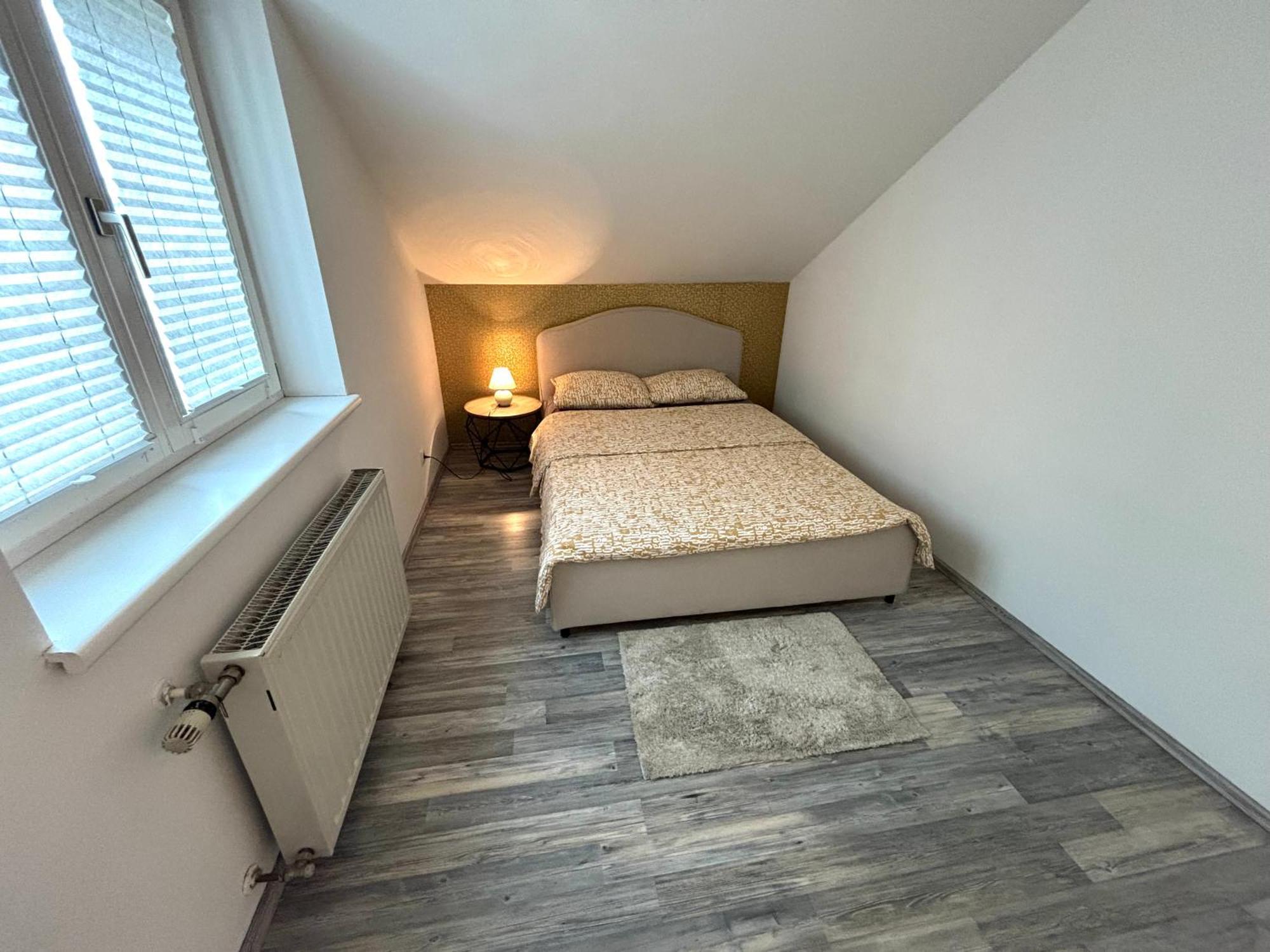 Cityhit 1020treasure Apartment